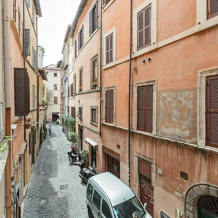 Navona Modern Flat *
