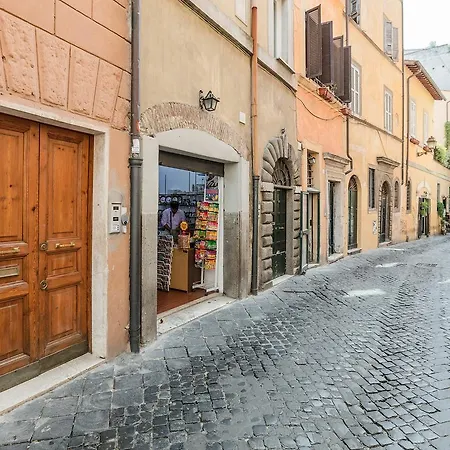 Navona Modern Flat